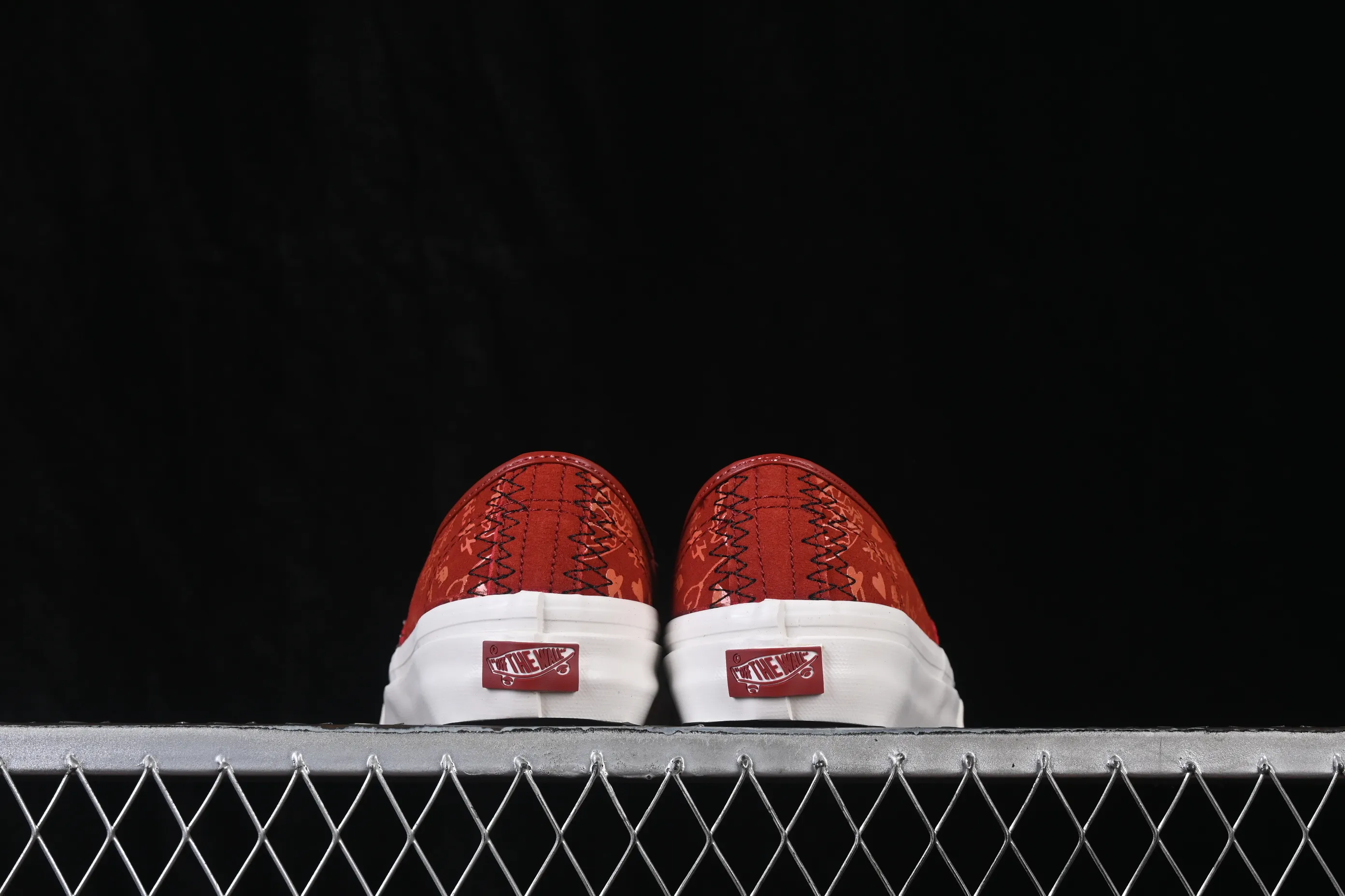 All categories Vans Vans series Vans Low Vans Authentic Year of the Horse limited low-top casual skateboard shoes VN000Z3UHRU